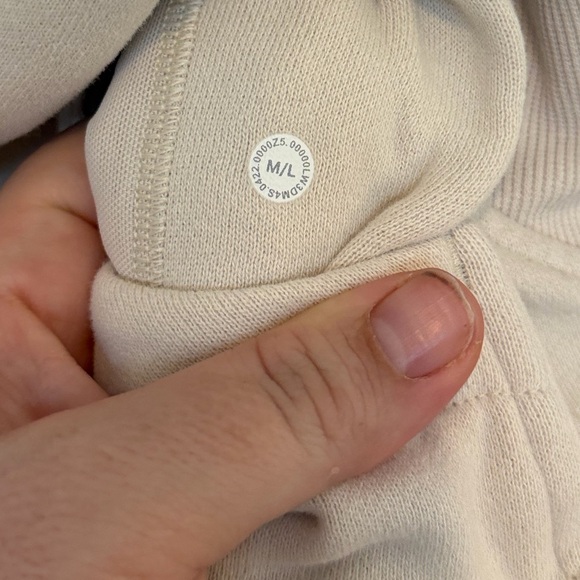 Lululemon Scuba Oversized 1/2 Zip Hooded Sweatshirt M/L - Picture 4 of 4